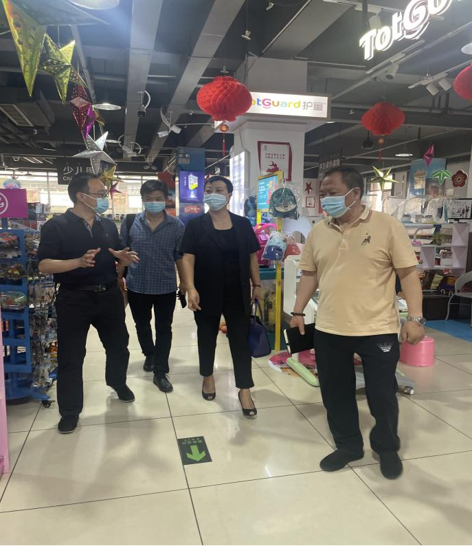 州委宣传部副部长马春燕到公司开展服务业发展目标调研(图1)